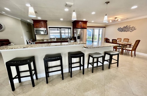Caloosahatchee Casa | Stunning open water view 3 bedroom house, pool, private dock