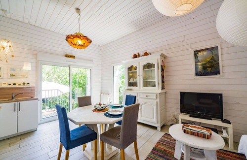 Chissay-en-Touraine Casa | Preciosa casa de vacaciones privada para 3 personas con WIFI, TV y mascotas permitida
