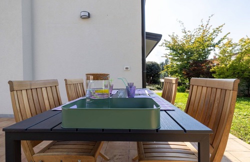 Bottenicco Casa | Maravillosa casa de vacaciones privada para 4 personas con A/C, WIFI y terraza