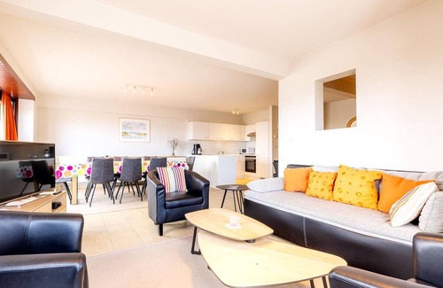 Koksijde-Bad Apartamento | Ático con preciosas vistas al mar