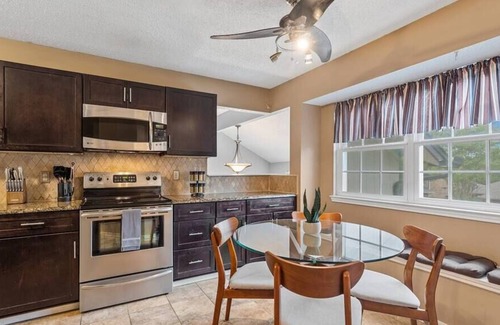 North Central Carrollton Casa | Stunning Pool, Beautiful 3/2 home w/Outdoor Space!