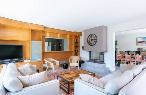 Agon-Coutainville Casa | Maravillosa casa de vacaciones privada con TV, terraza, mascotas permitida y aparcamiento