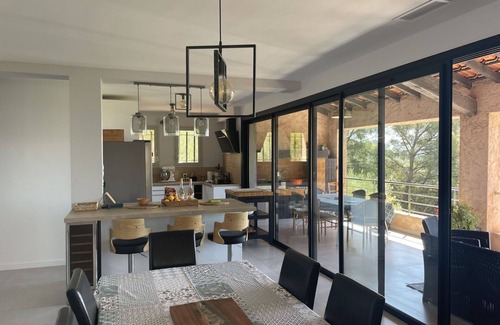 La Valette-du-Var Villa | Casa de vacaciones privada con A/C, WIFI, piscina privada, TV, terraza, vista panorámica