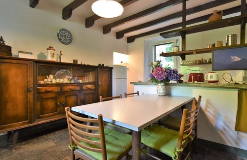 Cosio Valtellino Casa | Estupenda casa de vacaciones privada con A/C, WIFI, TV, patio, mascotas permitida y aparcamiento