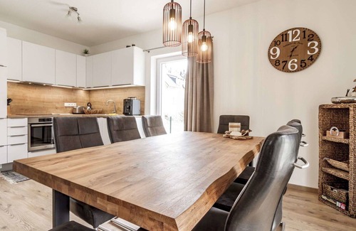 Lojzova Paseka Casa | Maravillosa casa de vacaciones privada para 8 personas con WIFI, TV, terraza y aparcamiento