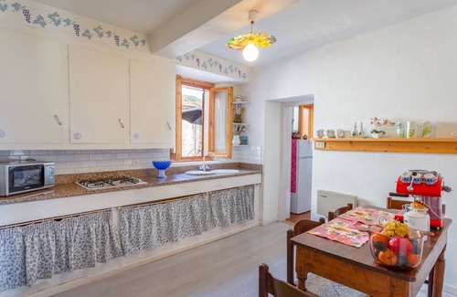 Bagni di Lucca Villa | Casa de vacaciones privada con piscina privada, sauna, WIFI, TV, terraza, vista panorámica