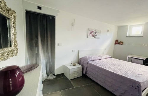 Piobesi d'Alba Apartamento | Stunning private apartment with exclusive swimming pool near Alba
