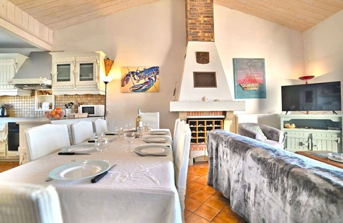 La Cotiniere Villa | Maravillosa casa de vacaciones privada para 10 personas con WIFI, TV, terraza y aparcamiento