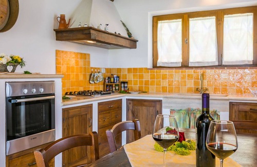 Lucciana Casa | Casa de vacaciones privada con piscina privada, WIFI, TV, terraza, mascotas permitida, aparcamiento