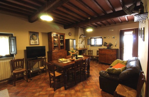 Loro Ciuffenna Villa | Estupenda casa de vacaciones privada con WIFI, piscina privada, TV, aparcamiento, cerca de Arezzo
