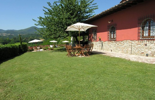 Vicchio Villa | Stunning private villa for 9 guests with WIFI, private pool, TV and parking