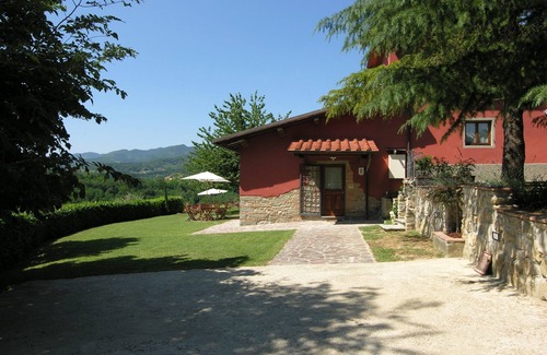 Vicchio Villa | Stunning private villa for 9 guests with WIFI, private pool, TV and parking