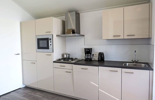 Bovenkarspel Casa | Estupenda casa de vacaciones privada para 5 personas con WIFI, TV, terraza y aparcamiento