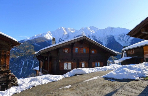 Riederalp Casa | Estupenda casa de vacaciones privada para 8 personas con WIFI, TV, patio y vista panorámica
