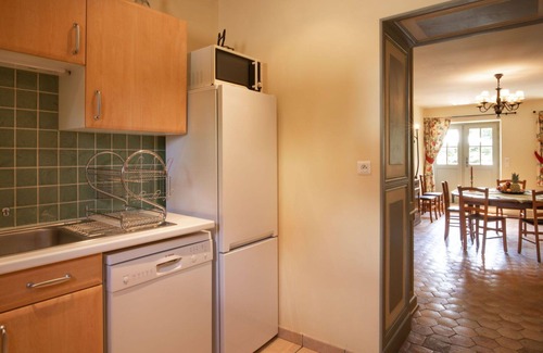 La Tagniere Casa | Estupenda casa de vacaciones privada con piscina, WIFI, TV, patio, mascotas permitida y aparcamiento