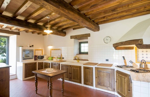 Pontassieve Casa | Casa de vacaciones privada con WIFI, piscina privada, TV, balcón, aparcamiento, cerca de Florencia