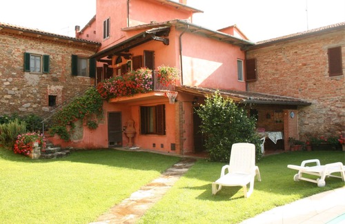 Lucignano Villa | Preciosa casa de vacaciones privada para 12 personas con piscina privada, WIFI, TV y aparcamiento