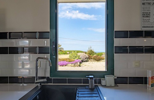 Guimaec Casa | Estupenda casa de vacaciones privada con WIFI, piscina privada, TV, terraza y mascotas permitida