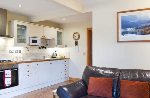 East Lewiston Casa | Stunning private villa with WIFI, TV, terrace, pets allowed, panoramic view and parking