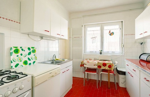 Balatonmariafurdo Casa | Maravillosa casa de vacaciones privada para 8 personas con piscina privada, WIFI, TV y terraza