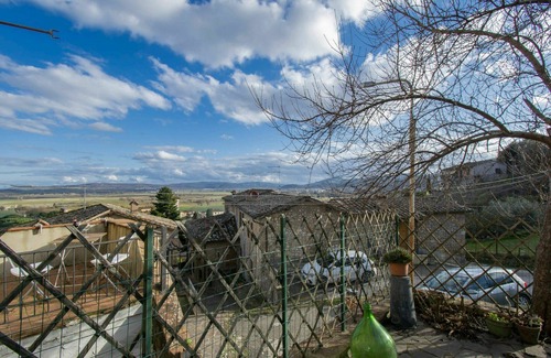 Sovicille Casa | Estupenda casa de vacaciones privada con WIFI, TV, terraza, vista panorámica, aparcamiento