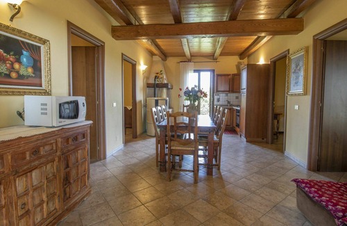 Corchiano Villa | Casa de vacaciones privada con piscina privada, WIFI, TV, terraza, vista panorámica, aparcamiento