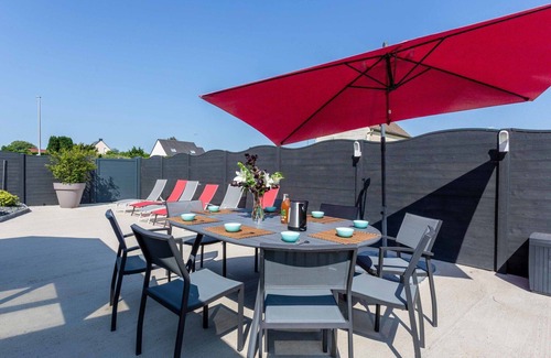 Creances Casa | Estupenda casa de vacaciones privada para 8 personas con WIFI, TV, terraza y mascotas permitida