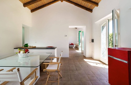 Rovittello Villa | Casa de vacaciones privada con WIFI, piscina privada, TV, terraza, vista panorámica, aparcamiento