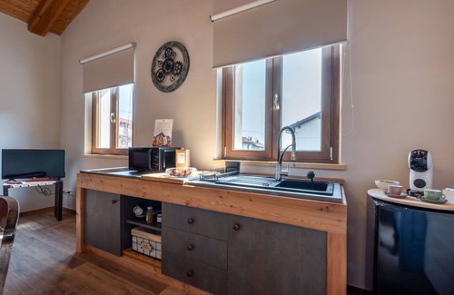 Verzuolo Casa | Maravillosa casa de vacaciones privada para 4 personas con WIFI, TV y patio