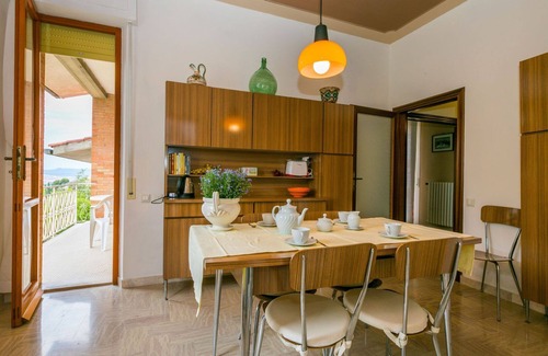 Villamagna Casa | Casa de vacaciones privada con piscina privada, A/C, WIFI, patio, vista panorámica, aparcamiento