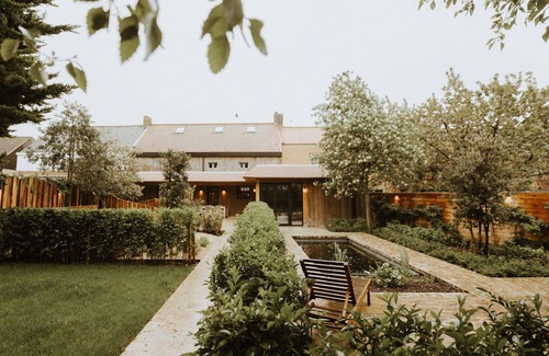 Klemskerke Casa | Maravillosa casa de vacaciones privada para 12 personas con WIFI, TV, patio y aparcamiento