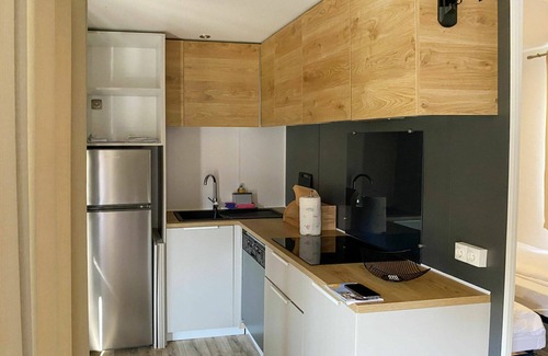 Riazzino Casa | Casa de vacaciones privada con WIFI, A/C, piscina, terraza, mascotas permitida, vista panorámica