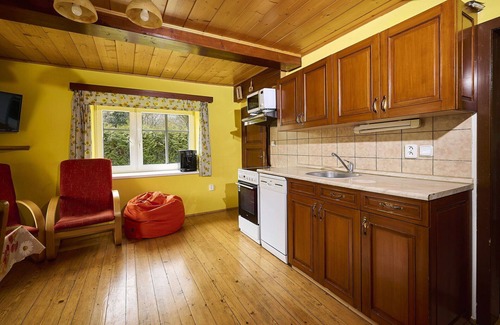 Jesenny Casa | Maravillosa casa de vacaciones privada con piscina privada, WIFI, TV, terraza, vista panorámica