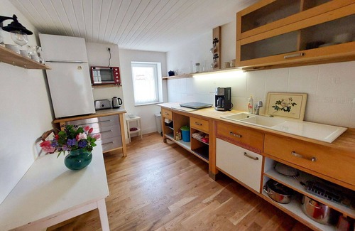 Falkenhain Villa | Maravillosa casa de vacaciones privada para 3 personas con WIFI, TV y terraza