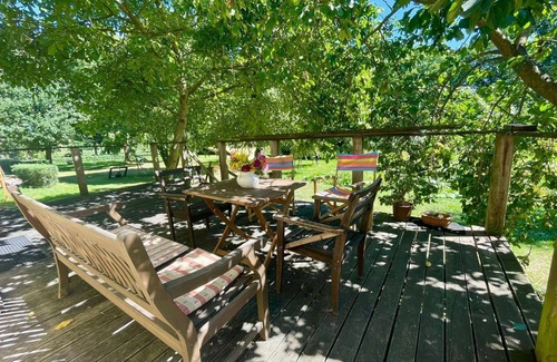 Falkenhain Villa | Maravillosa casa de vacaciones privada para 3 personas con WIFI, TV y terraza