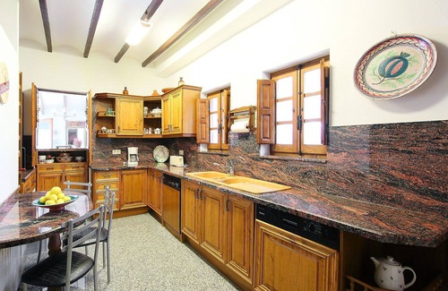 Fustera Villa | Casa de vacaciones privada con A/C, piscina privada, WIFI, TV, patio, vista panorámica