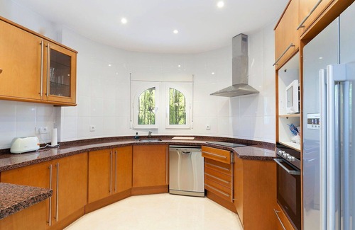 Rafol de Almunia Villa | Casa de vacaciones privada con WIFI, piscina privada, A/C, TV, patio, vista panorámica