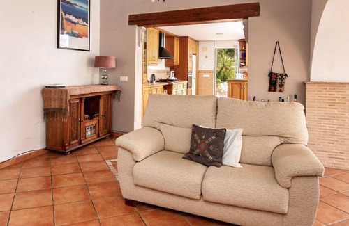 Sagra Villa | Estupenda casa de vacaciones privada para 6 personas con A/C, WIFI, piscina privada, TV y patio