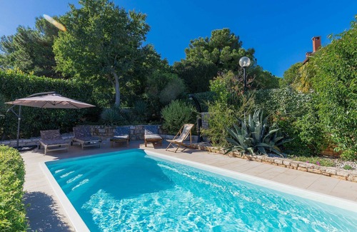 Vrsar Casa | Preciosa casa de vacaciones privada con piscina privada, A/C, WIFI, TV, terraza, aparcamiento