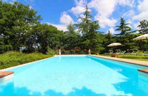 Le Piazze Villa | Maravillosa casa de vacaciones privada para 6 personas con piscina privada, TV y mascotas permitida