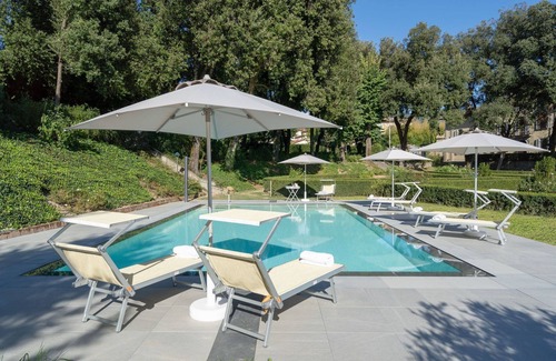 Ronta Villa | Casa de vacaciones privada con WIFI, jacuzzi, piscina privada, TV, vista panorámica, aparcamiento