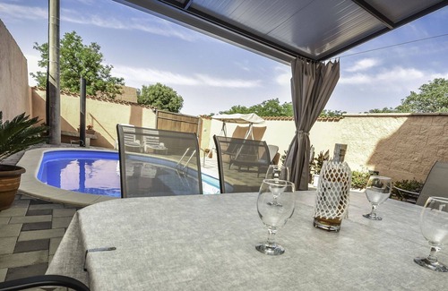 Polaca Casa | Maravillosa casa de vacaciones privada con piscina privada, A/C, WIFI, TV, balcón y aparcamiento