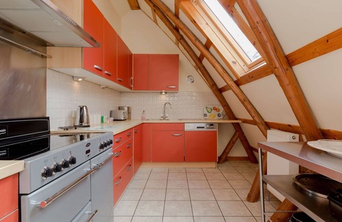 Maybole Villa | Estupenda casa de vacaciones privada con WIFI, TV, patio, mascotas permitida y vista panorámica