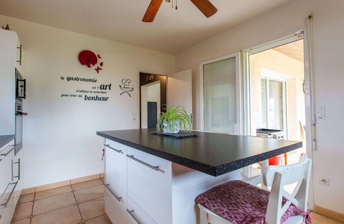 Saint-Martin-de-Seignanx Casa | Preciosa casa de vacaciones privada con A/C, WIFI, piscina privada, TV, terraza y aparcamiento