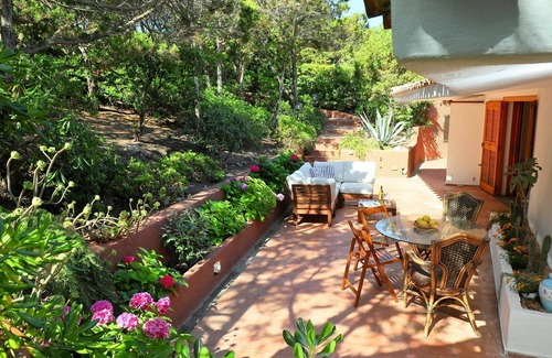 Portobello di Gallura Casa | Preciosa casa de vacaciones privada para 8 personas con WIFI, TV, patio y mascotas permitida