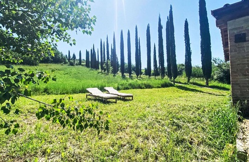 Bollano Casa | Casa de vacaciones privada con A/C, piscina privada, WIFI, TV, patio, vista panorámica