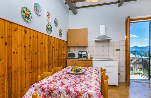 Chiusi Casa | Preciosa casa de vacaciones privada con A/C, WIFI, terraza, mascotas permitida y vista panorámica