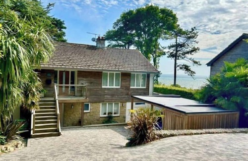 Niton Casa | Stunning property with sea views and swimspa