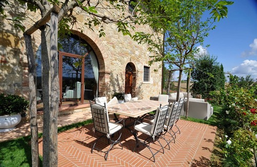 Pienza Casa | Impresionante casa de campo reformada con todas las comodidades de lujo y personal incluido