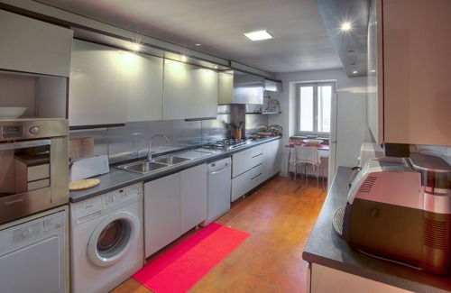 San Giovanni Apartamento | Impresionante renovado Cental Penthouse w / vistas impresionantes! 5 terrazas y 5 minutos a la ciudad